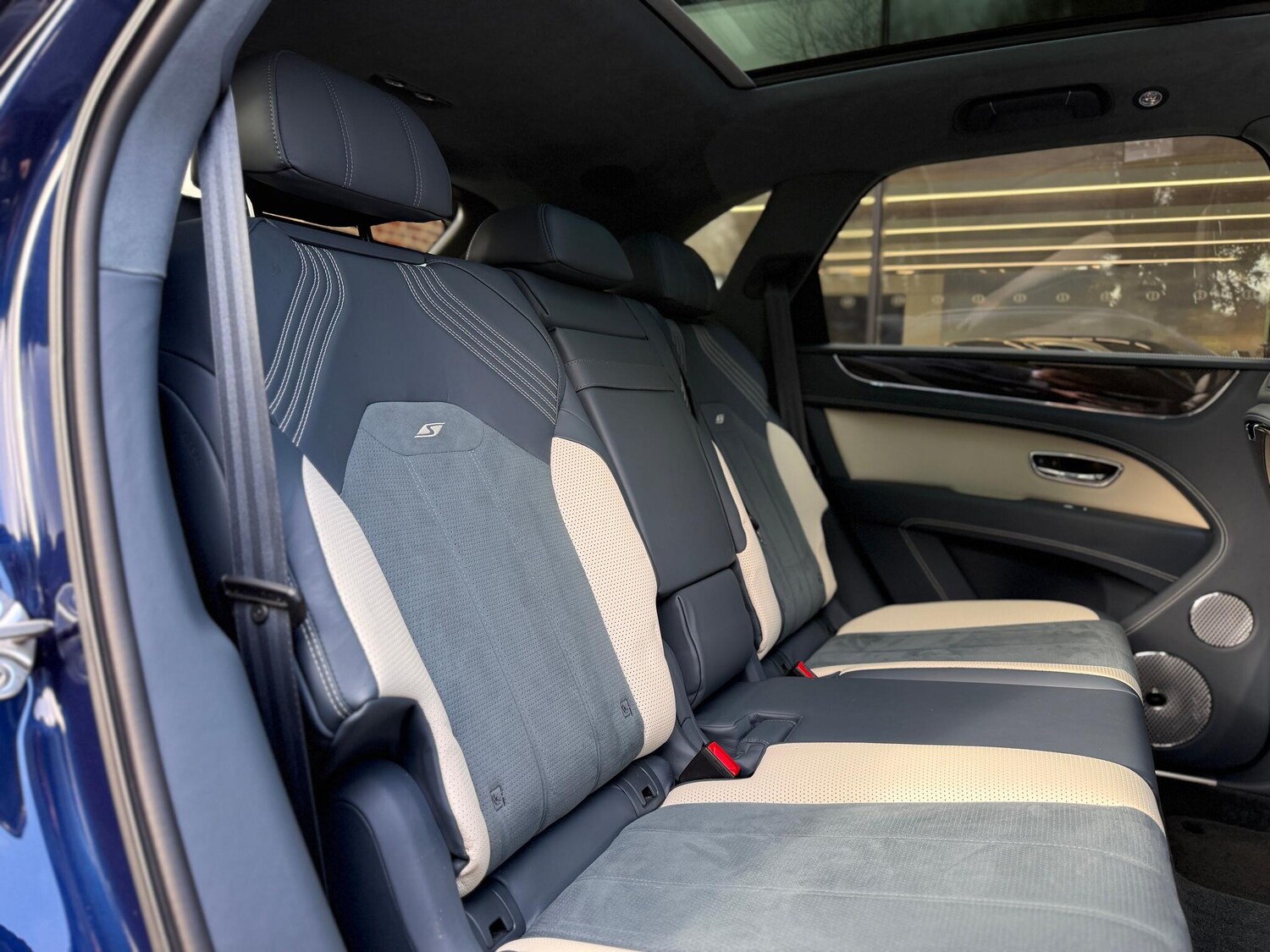 Used Bentley Bentayga for sale - 77704747: Photo 27