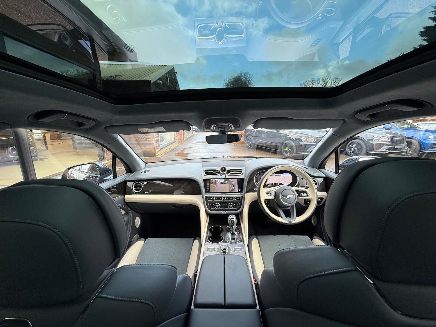 Used Bentley Bentayga for sale - 77704747: Photo 3