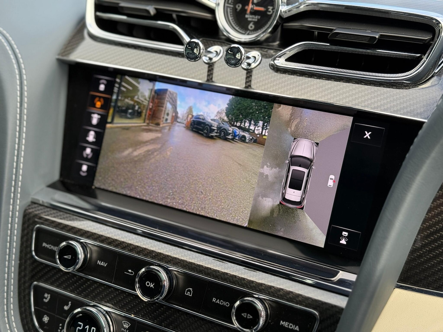 Used Bentley Bentayga for sale - 77704747: Photo 4