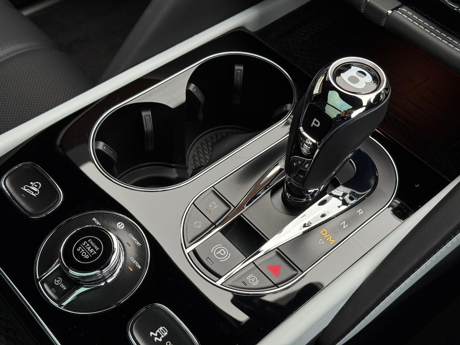 Used Bentley Bentayga 2025 for sale - 77156743: Photo 32