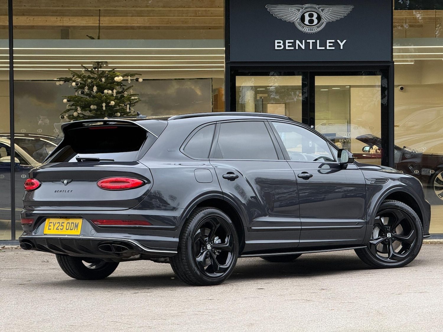 Used Bentley Bentayga 2025 for sale - 77156743: Photo 42