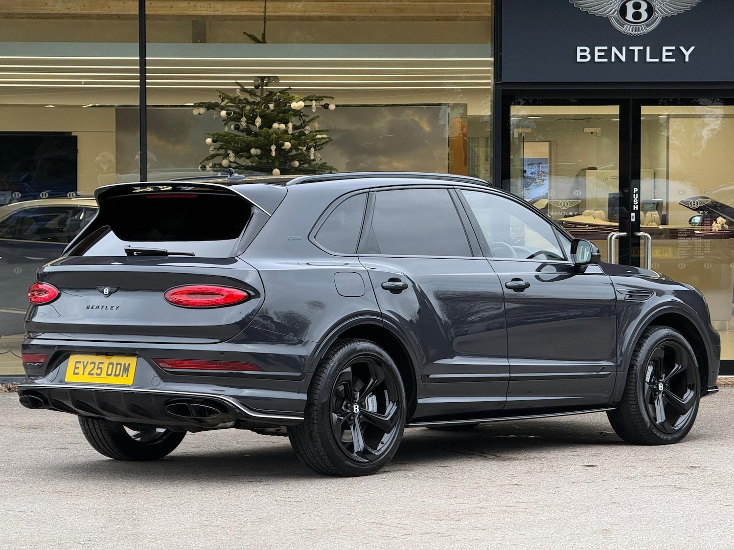 Used Bentley Bentayga 2025 for sale - 77156743: Photo 45
