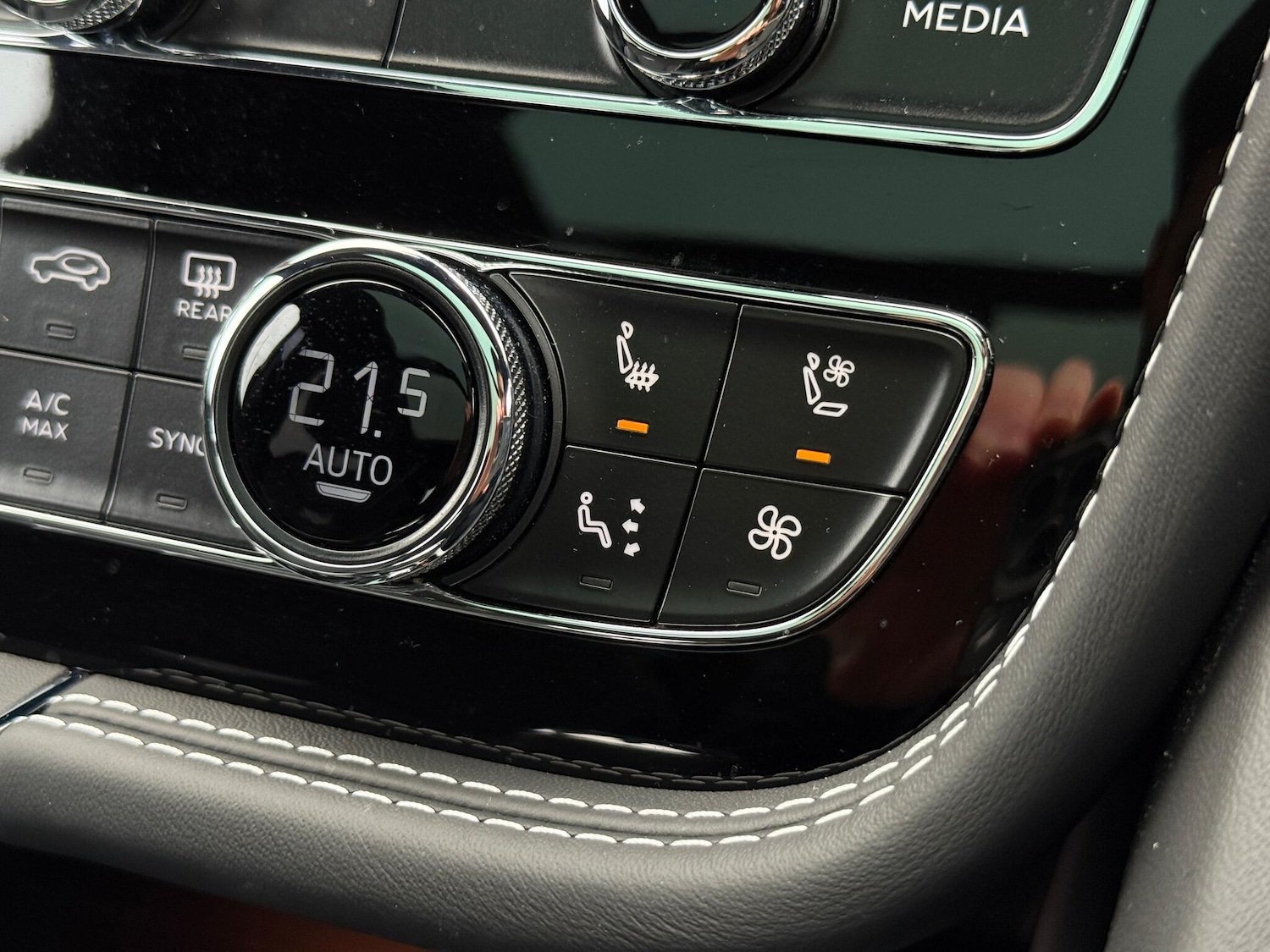 Used Bentley Bentayga 2025 for sale - 77156743: Photo 47