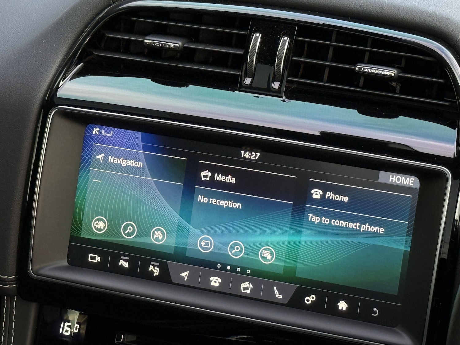 Used Jaguar F-Pace 2019 for sale - 76752927: Photo 26