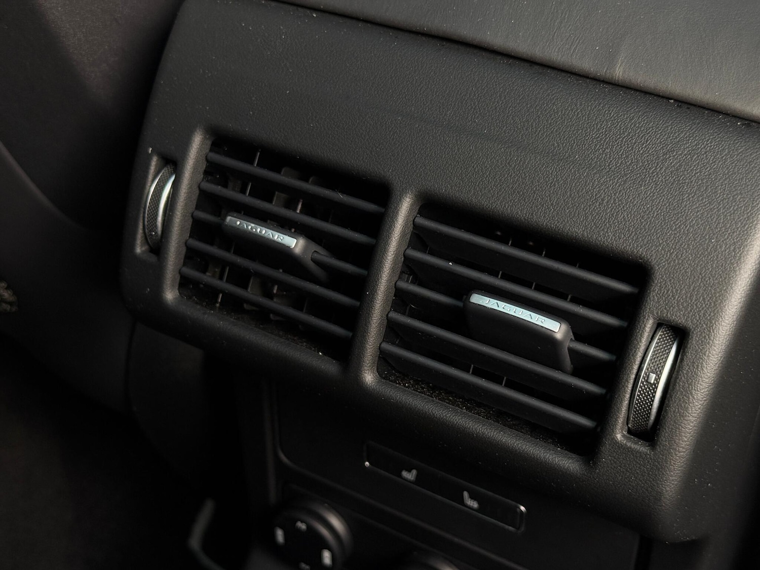 Used Jaguar F-Pace 2019 for sale - 76752927: Photo 30