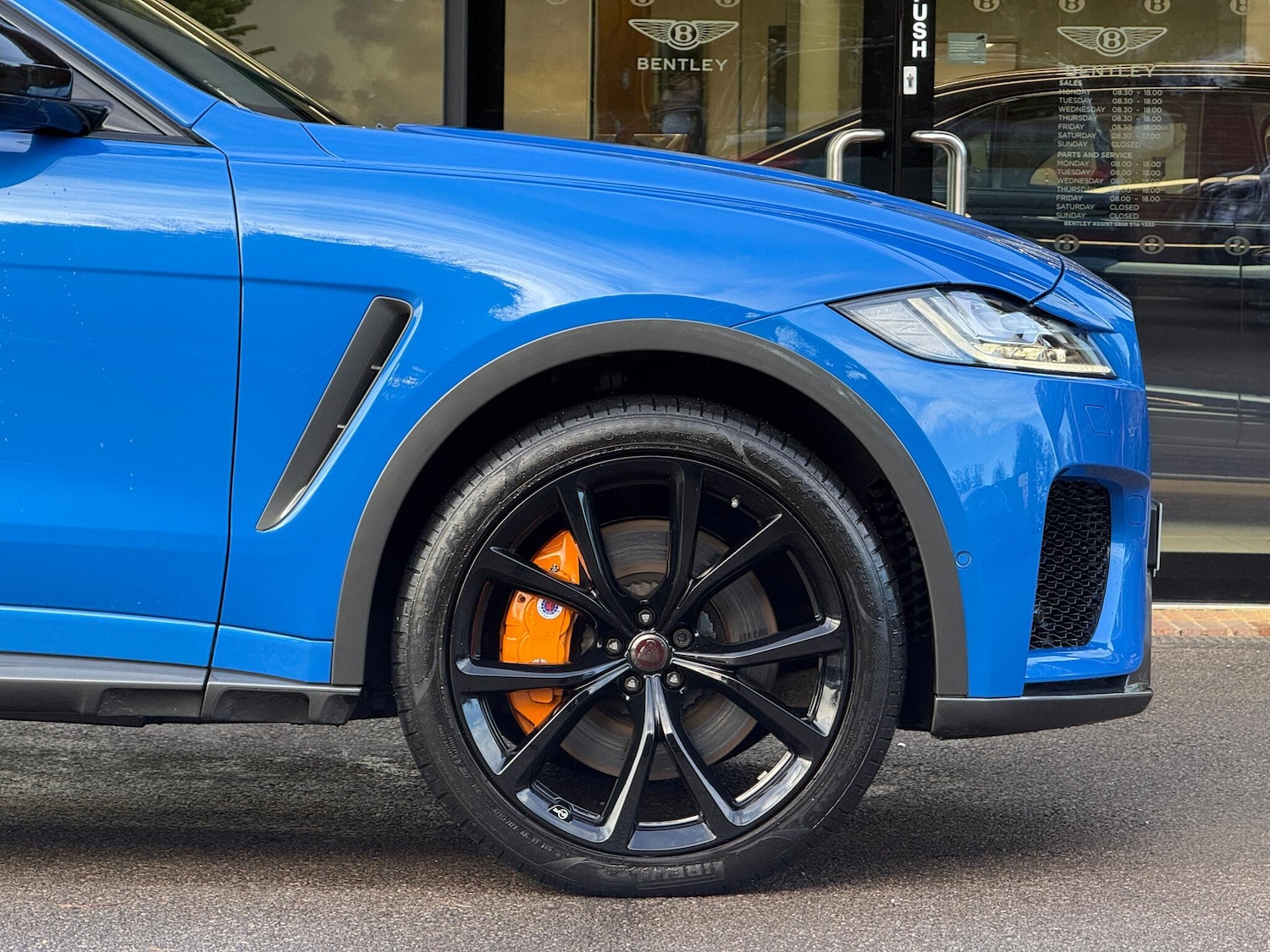 Used Jaguar F-Pace 2019 for sale - 76752927: Photo 6