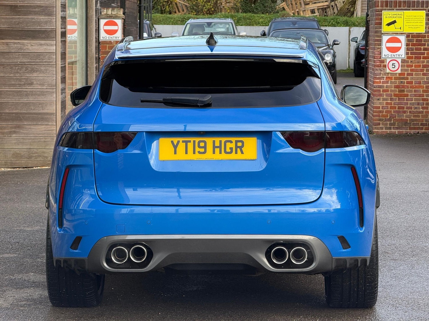 Used Jaguar F-Pace 2019 for sale - 76752927: Photo 9