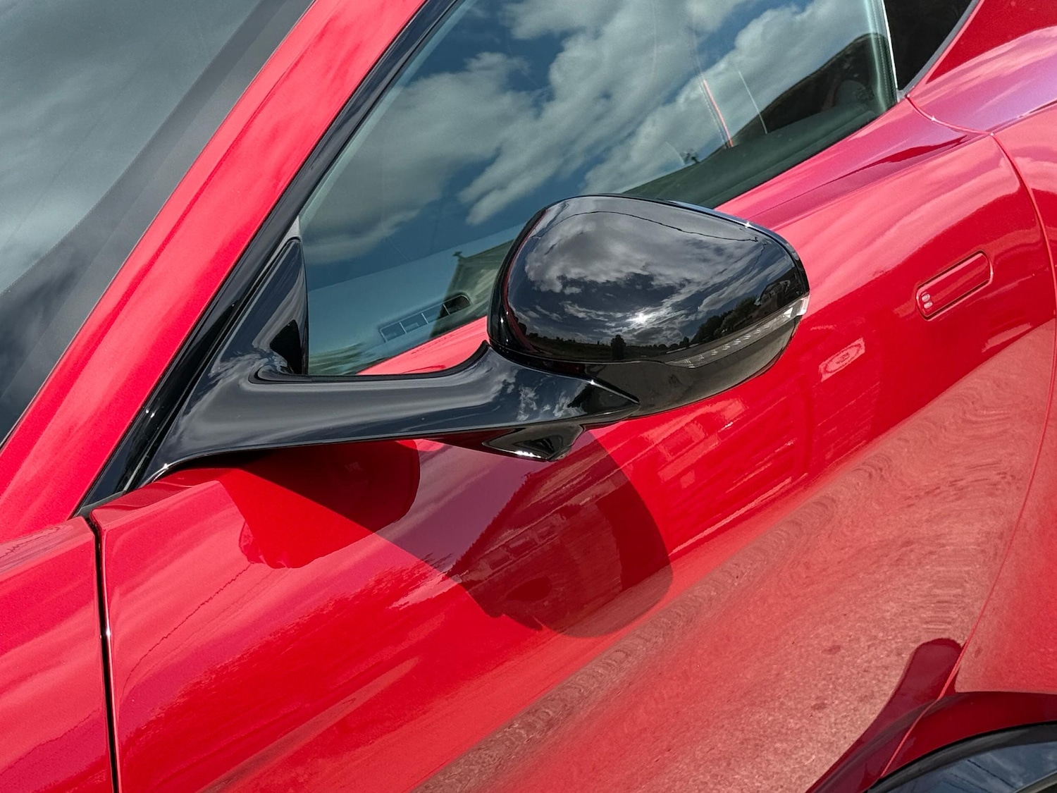 Used Aston Martin Vantage 2025 for sale - 76152230: Photo 14