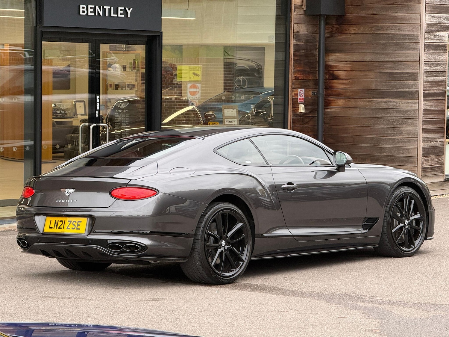 Used Bentley Continental 2021 for sale - 76360985: Photo 19