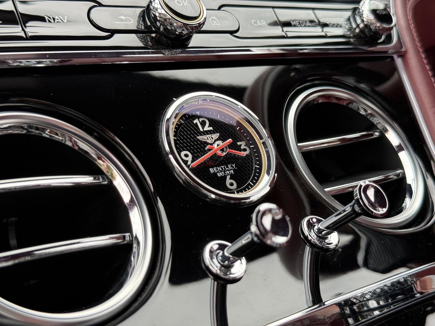 Used Bentley Continental 2021 for sale - 76360985: Photo 46