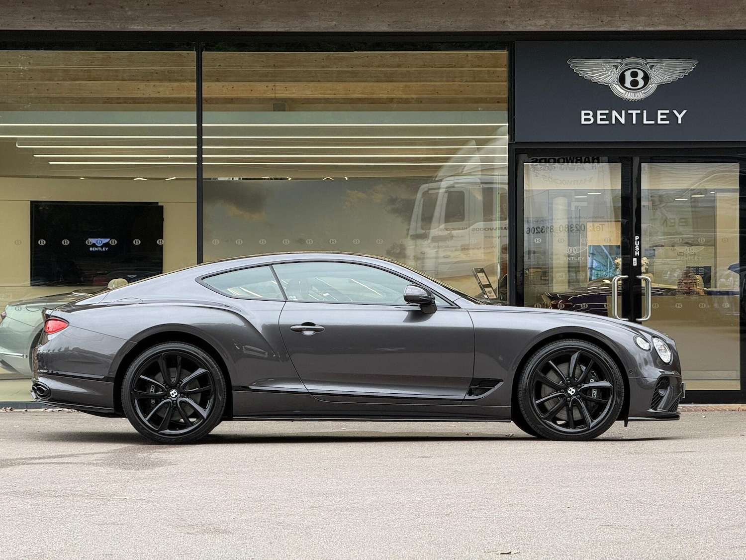 Used Bentley Continental 2021 for sale - 76360985: Photo 5