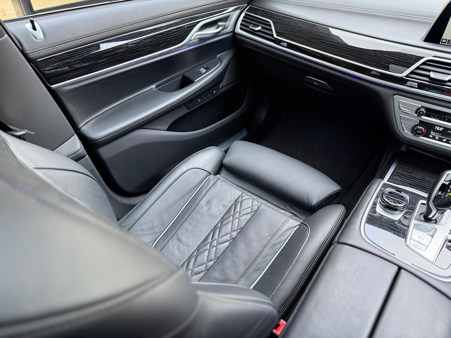 Used BMW 7 Series 2022 for sale - 77612268: Photo 37