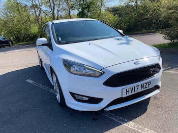 Used Ford Focus 2017 for sale - 78301037: Photo