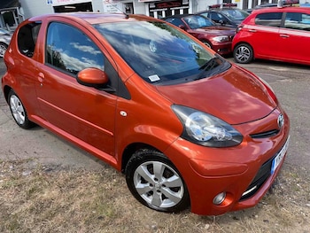Used Toyota AYGO 2013 for sale - 79093835: Photo