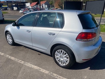 Used Volkswagen Golf 2010 for sale - 78759602: Photo