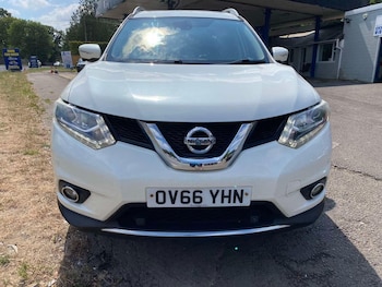 Used Nissan X-Trail 2016 for sale - 79201549: Photo