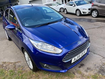 Used Ford Fiesta 2015 for sale - 78461012: Photo