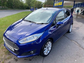 Used Ford Fiesta 2015 for sale - 78461012: Photo