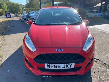 Used Ford Fiesta 2016 for sale - 79497042: Photo