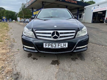 Used Mercedes-Benz C Class 2013 for sale - 79268163: Photo