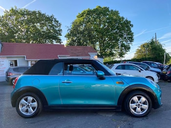 Used MINI Convertible 2016 for sale - 78661404: Photo
