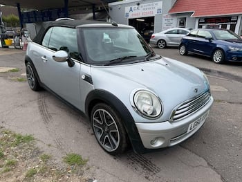 Used MINI Convertible 2010 for sale - 79808695: Photo