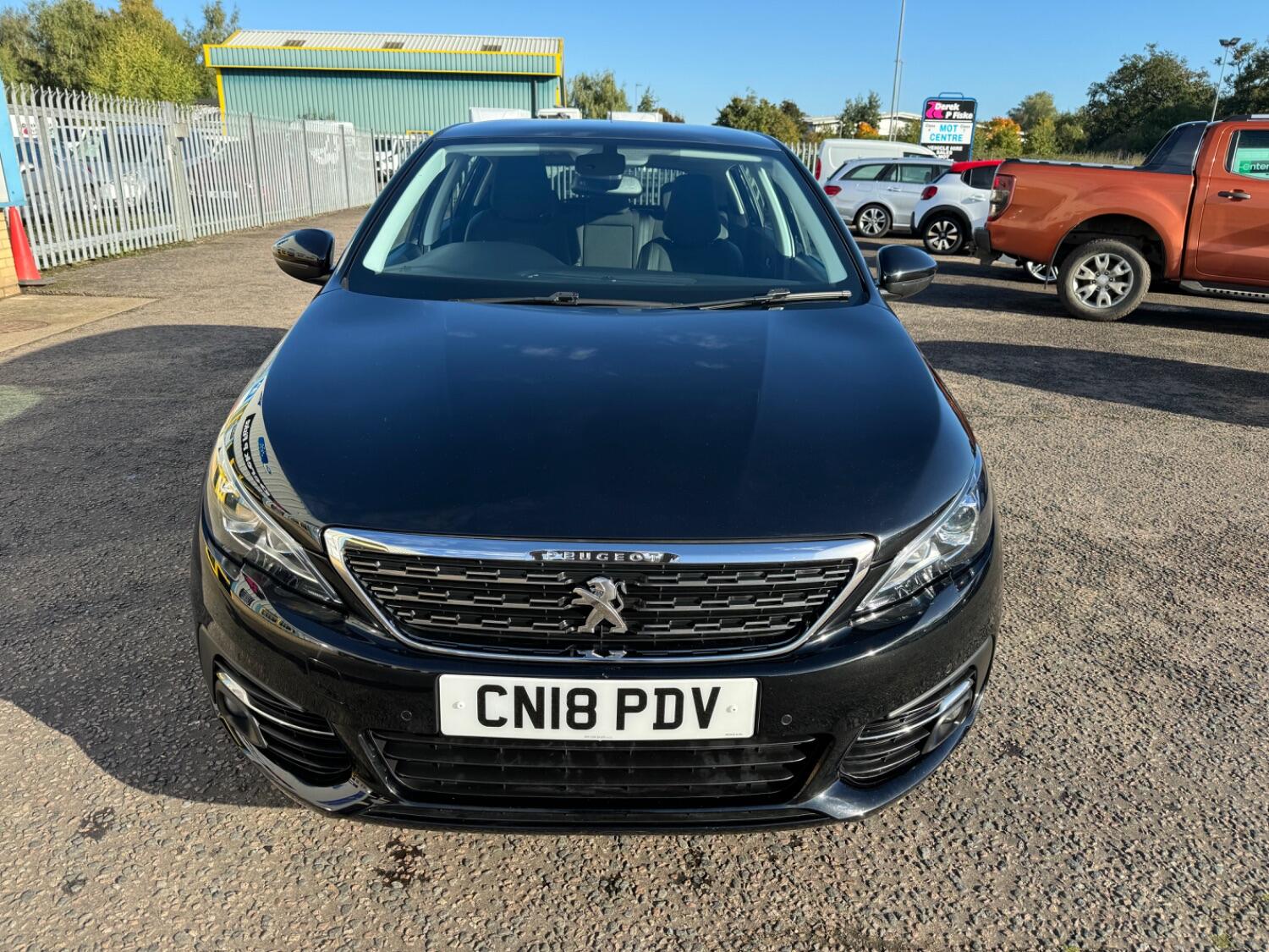 Used Peugeot 308 2018 for sale - 76181092: Photo 2