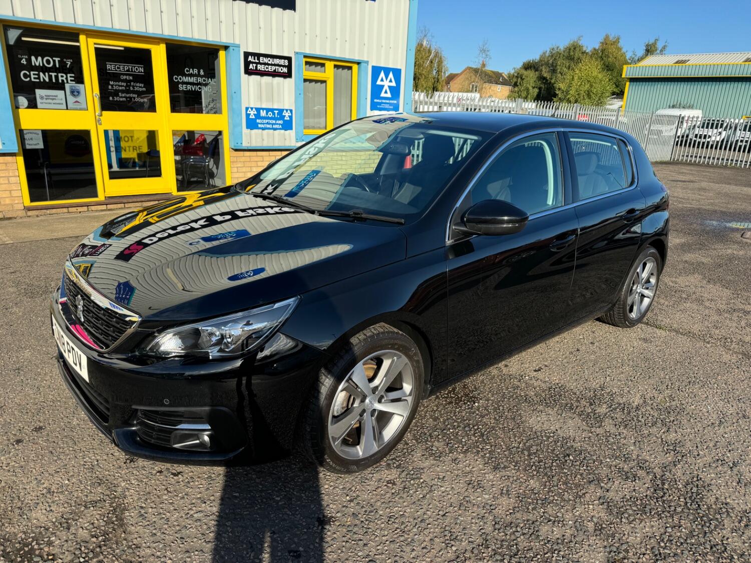 Used Peugeot 308 2018 for sale - 76181092: Photo 3