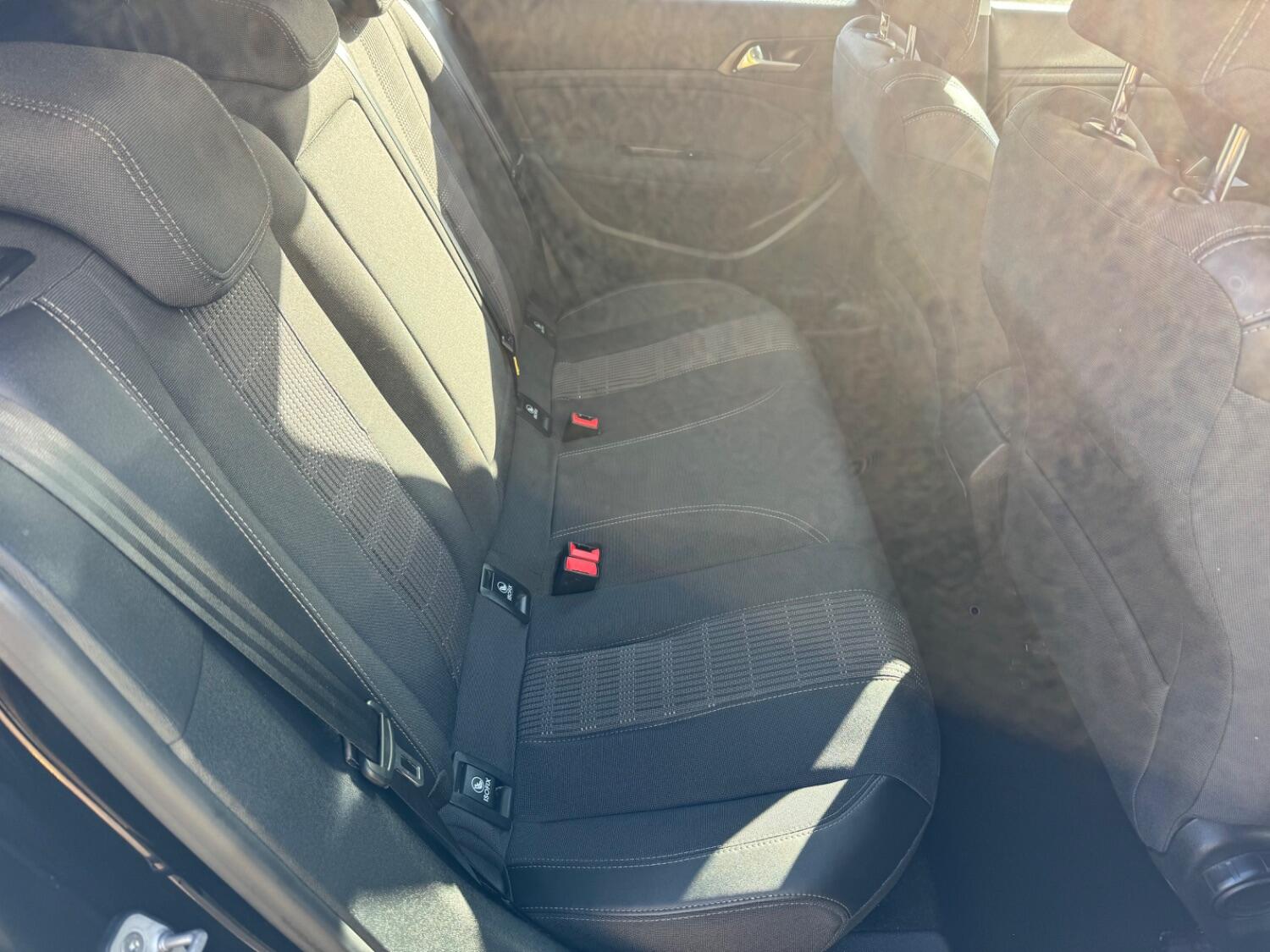 Used Peugeot 308 2018 for sale - 76793619: Photo 12