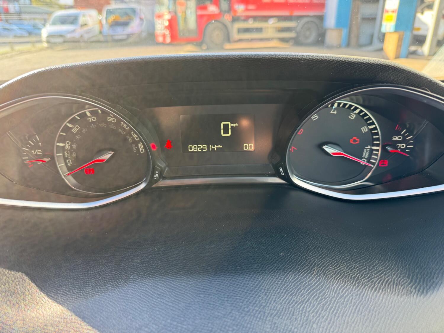 Used Peugeot 308 2018 for sale - 76793619: Photo 16