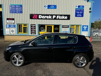 Used Peugeot 308 2018 for sale - 76793619: Photo