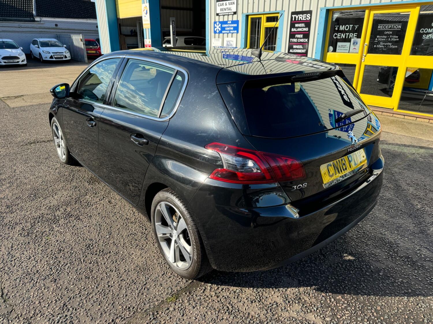 Used Peugeot 308 2018 for sale - 76793619: Photo 5