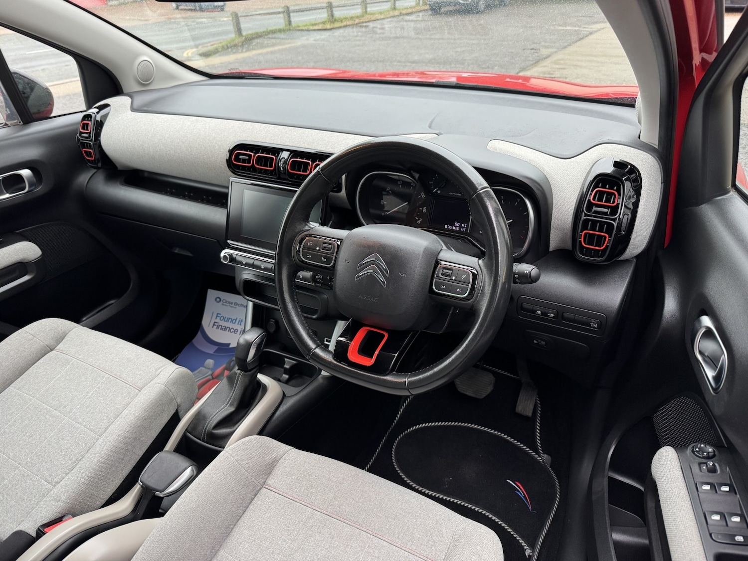 Used Citroen C3 Aircross 2018 for sale - 76904697: Photo 9
