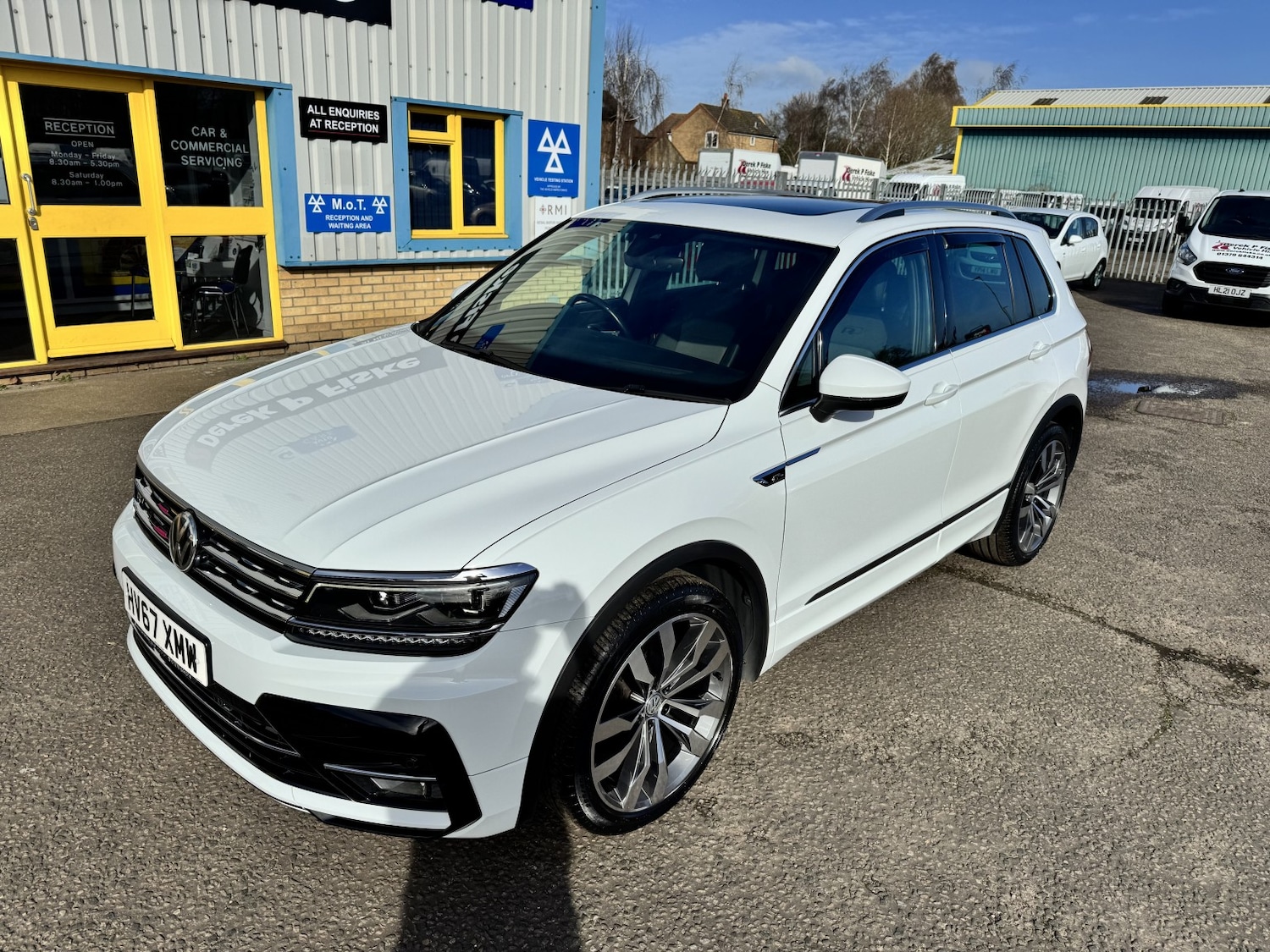Used Volkswagen Tiguan 2017 for sale - 77906527: Photo 3