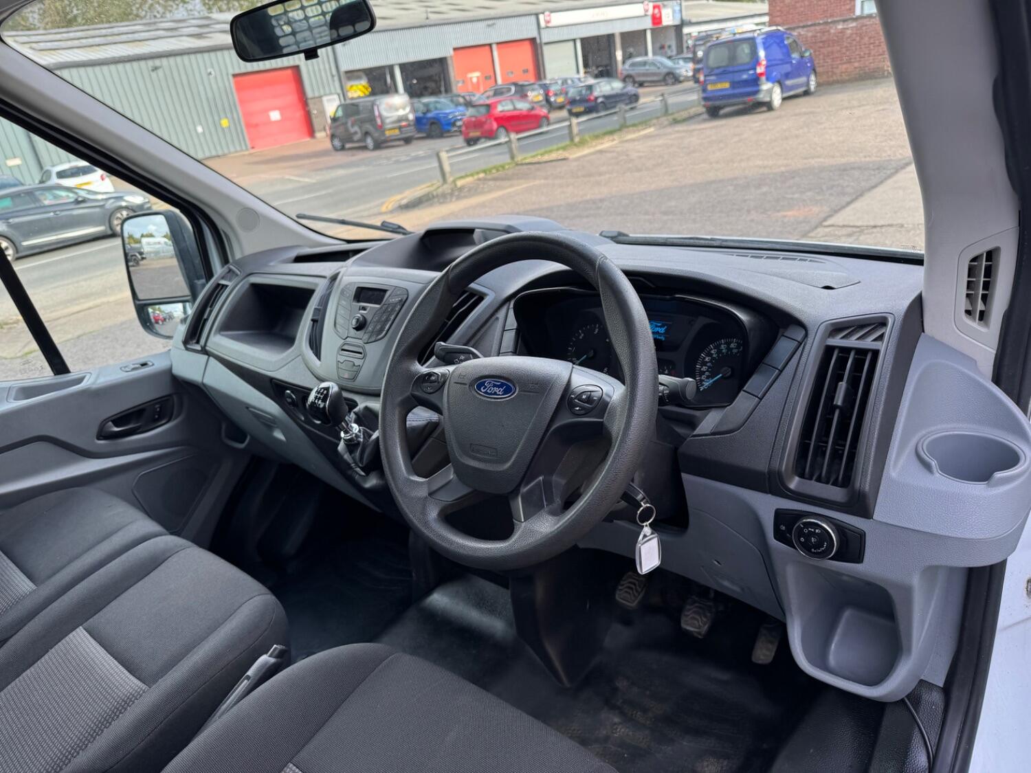 Used Ford Transit 2015 for sale - 76181087: Photo 9