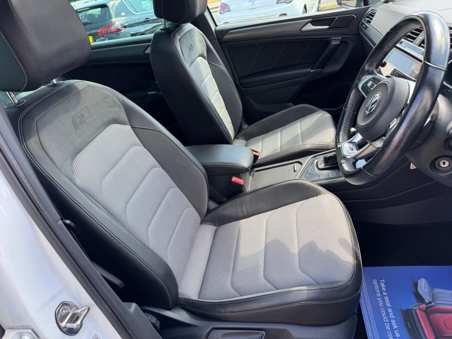 Used Volkswagen Tiguan 2017 for sale - 76181075: Photo 10