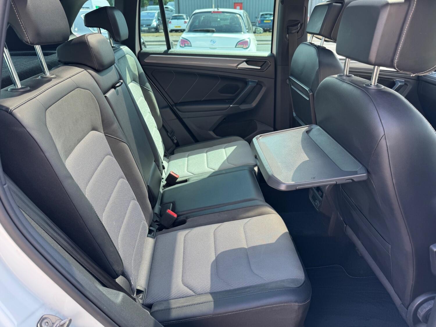 Used Volkswagen Tiguan 2017 for sale - 76181075: Photo 11