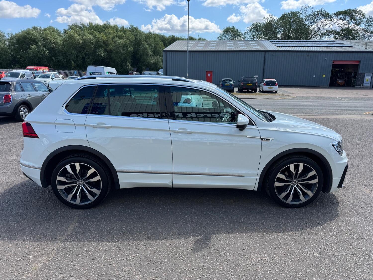 Used Volkswagen Tiguan 2017 for sale - 76181075: Photo 8
