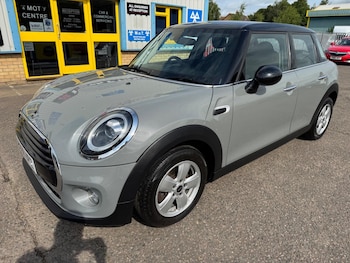 Used MINI Hatch 2018 for sale - 76793618: Photo