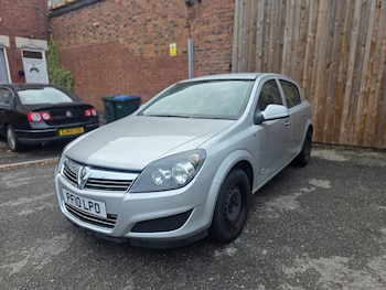 Used Vauxhall Astra 2010 for sale - 75949519: Photo