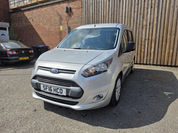 Used Ford Tourneo Connect 2016 for sale - 74725649: Photo 2