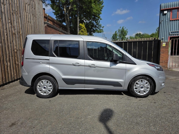 Used Ford Tourneo Connect 2016 for sale - 74725649: Photo 7