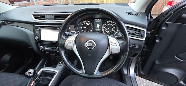 Used Nissan Qashqai 2015 for sale - 76246650: Photo 11