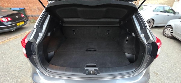 Used Nissan Qashqai 2015 for sale - 76246650: Photo 17