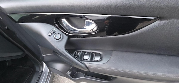 Used Nissan Qashqai 2015 for sale - 76246650: Photo 18
