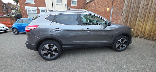 Used Nissan Qashqai 2015 for sale - 76246650: Photo 9
