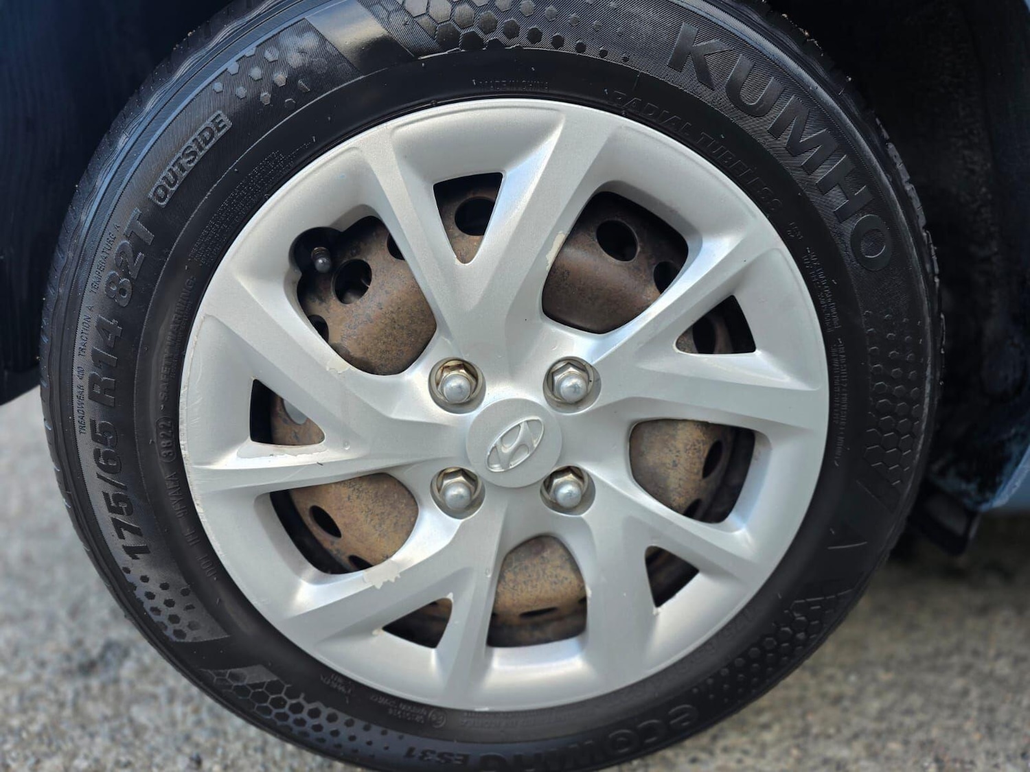 Used Hyundai i10 2017 for sale - 76380585: Photo 21