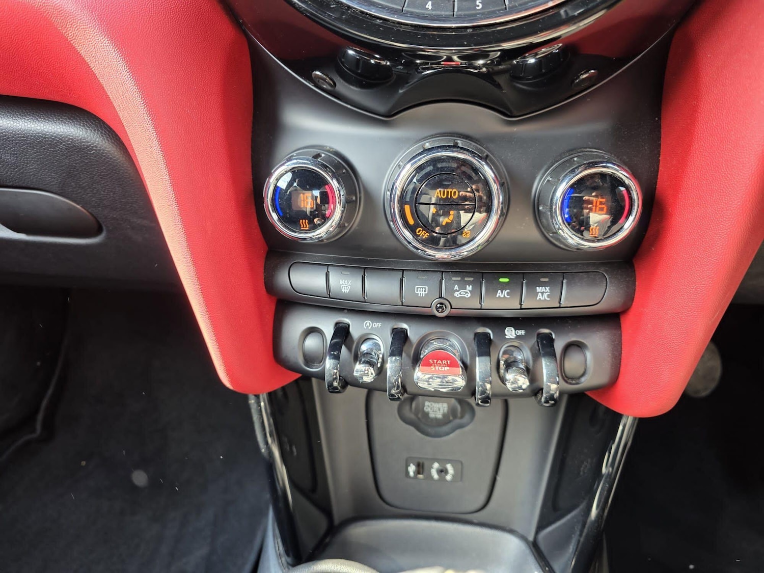 Used MINI Hatch 2014 for sale - 76562062: Photo 12