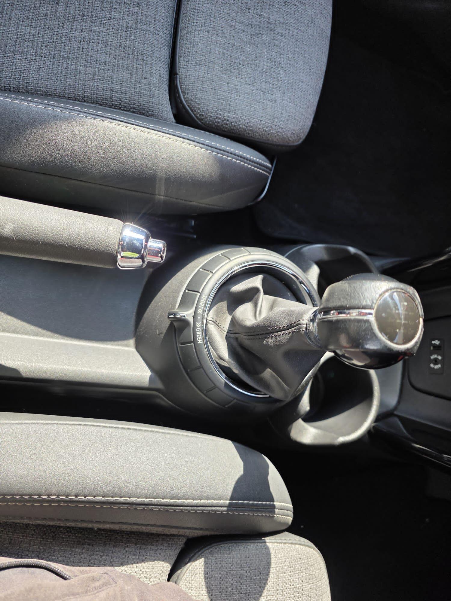 Used MINI Hatch 2014 for sale - 76562062: Photo 19