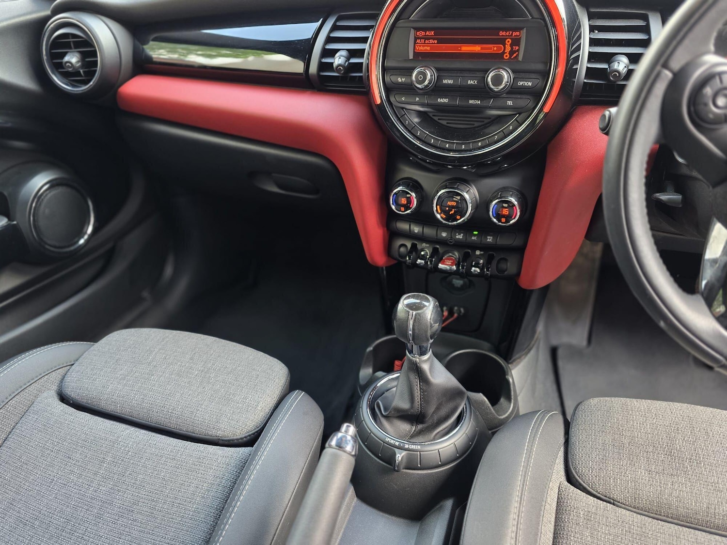 Used MINI Hatch 2014 for sale - 76562062: Photo 9